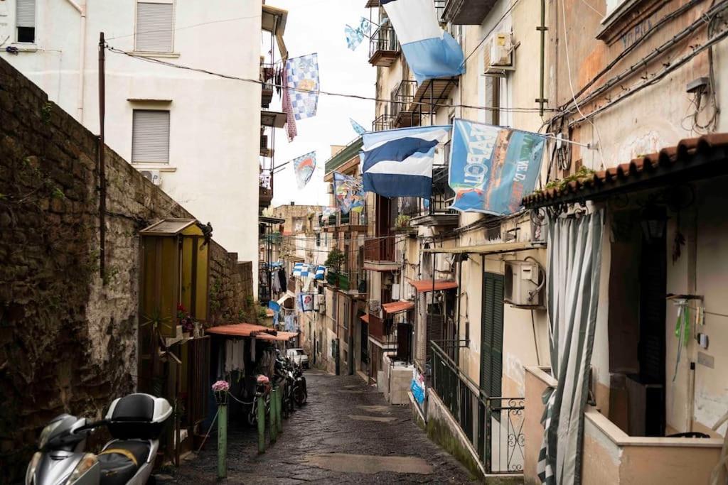 Вилла Casa Elena - Casa Vacanze Napoli Centro Экстерьер фото